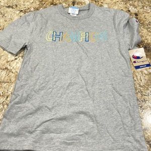 Champion Tee shirt